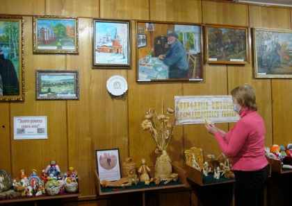 В Городищенском краеведческом музее проходит выставка работ народных умельцев