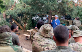 НАШИМ ВОИНАМ НЕОБХОДИМА И ДУХОВНАЯ ПОМОЩЬ