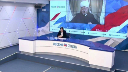 В Международном мультимедийном пресс-центре МИА "Россия сегодня" прошла онлайн-конференция в преддверии Дня народного единства, отмечаемого в Российской Федерации 4 ноября