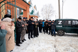 МУСУЛЬМАНЕ ОТПРАВИЛИ В ЗОНУ ПРОВЕДЕНИЯ СВО НОВЫЙ АВТОМОБИЛЬ