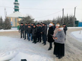 НАЗЫВАТЬ УЛИЦЫ В ЧЕСТЬ НАШИХ ГЕРОЕВ - ХОРОШАЯ ТРАДИЦИЯ