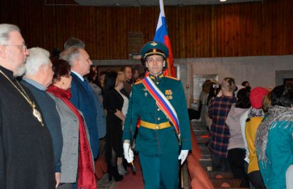 Сегодня мы один большой сплочённый народ, объединённый общей целью - победой
