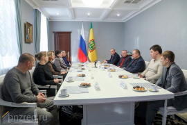 Губернатор поблагодарил за неравнодушие и активное участие в формировании и отправке гуманитарных грузов 