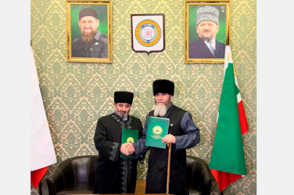 ДУМ ЛНР И ДУМ ЧЕЧНИ ПОДПИСАЛИ СОГЛАШЕНИЕ О СОТРУДНИЧЕСТВЕ