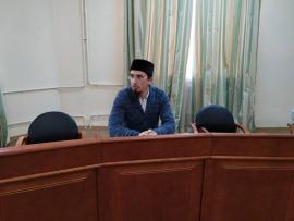 Прошла встреча иностранных студентов с имамом мечети